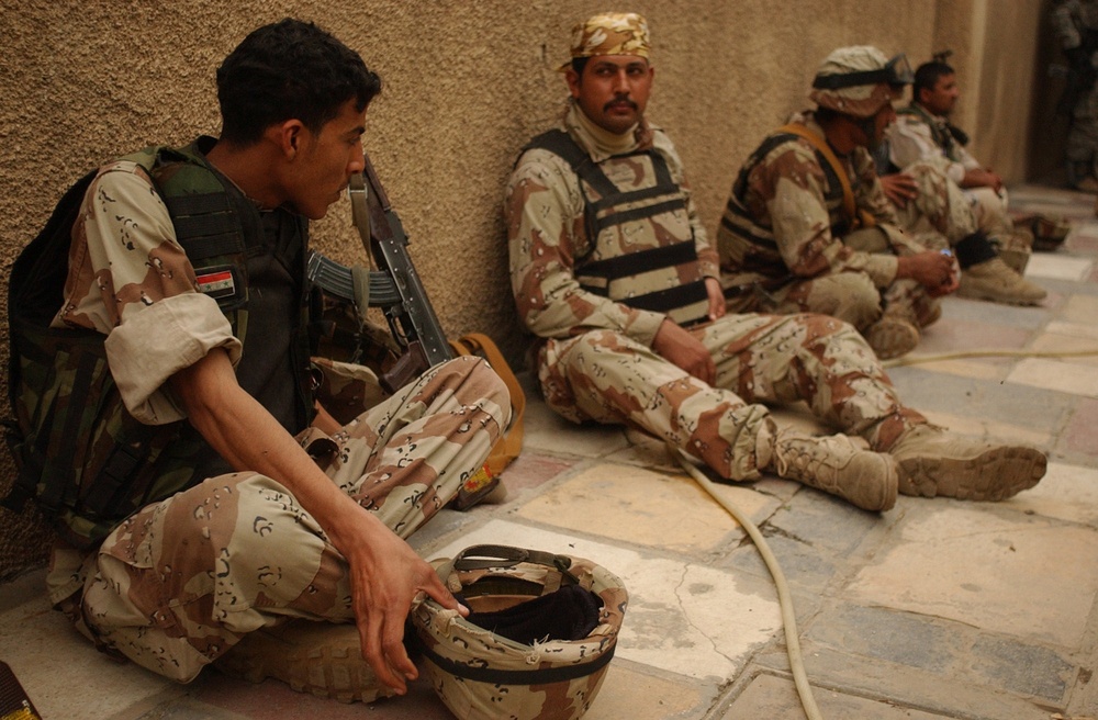 U.S., Iraqi Troops Cordon and Search Ghazaliya