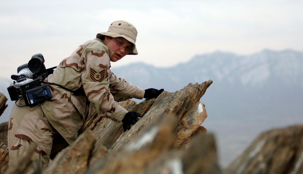 U.S., Coalition Service Members Climb to the Top