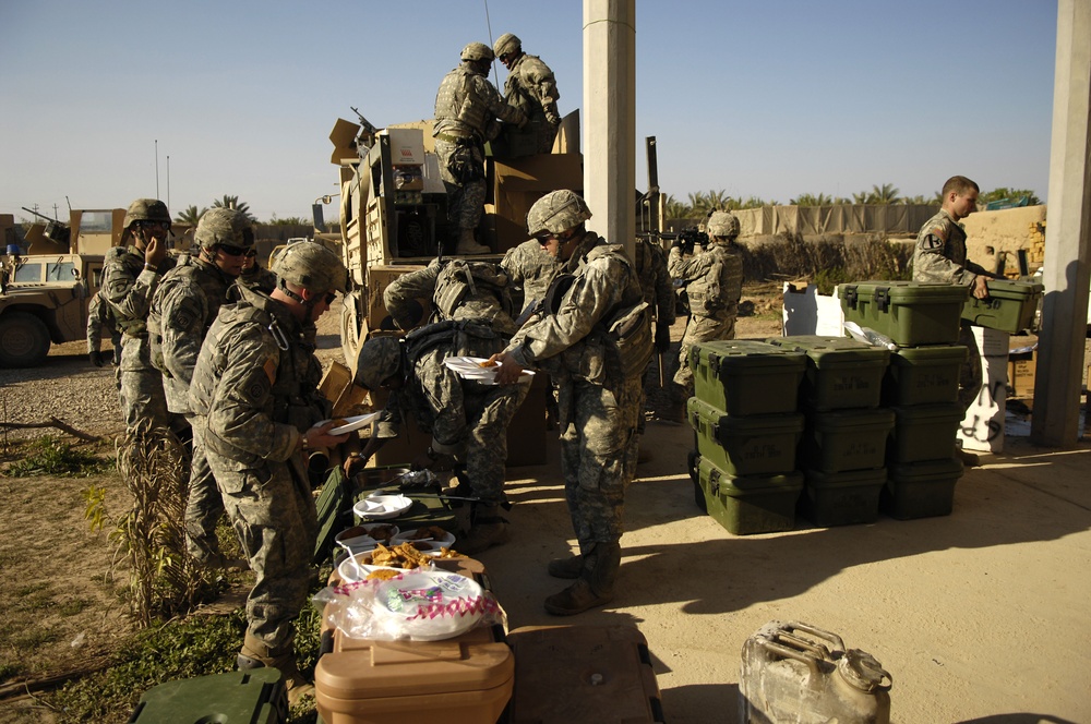 6th Squadron, 9th U.S. Cavalry Soldiers patrol, build in Shakarat