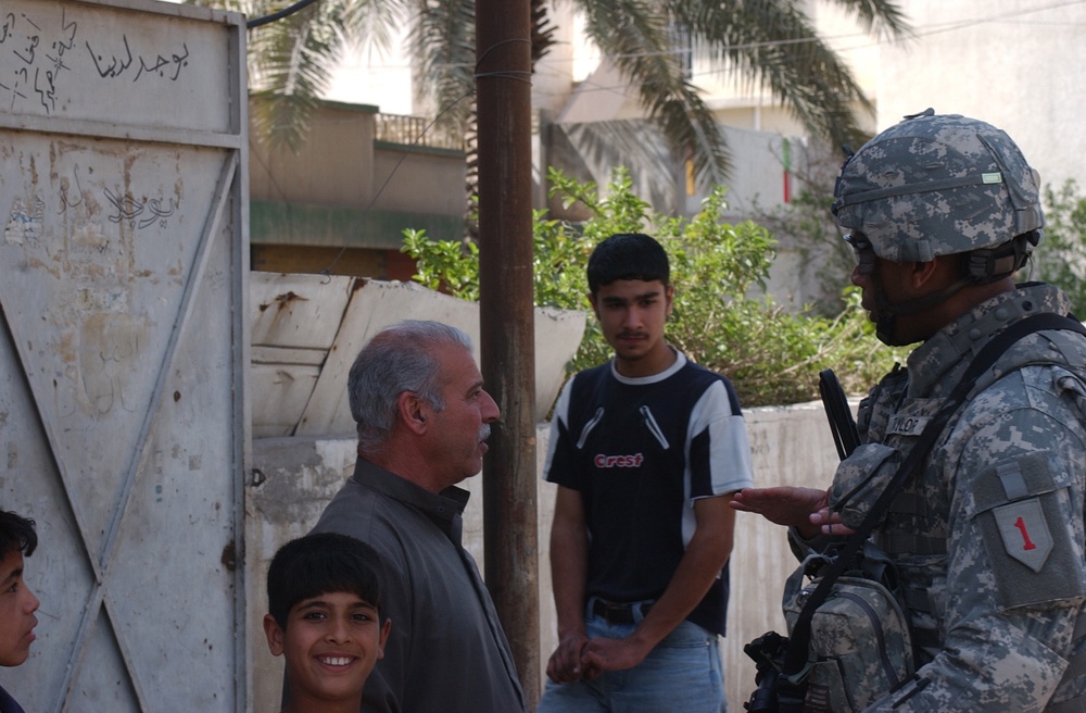 2-16th Infantry patrols Mashtal area of Baghdad