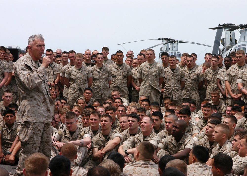 Commandant of the Marine Corps speaks aboard USS Bataan