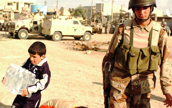 Humanitarian relief delivered in Tal Afar