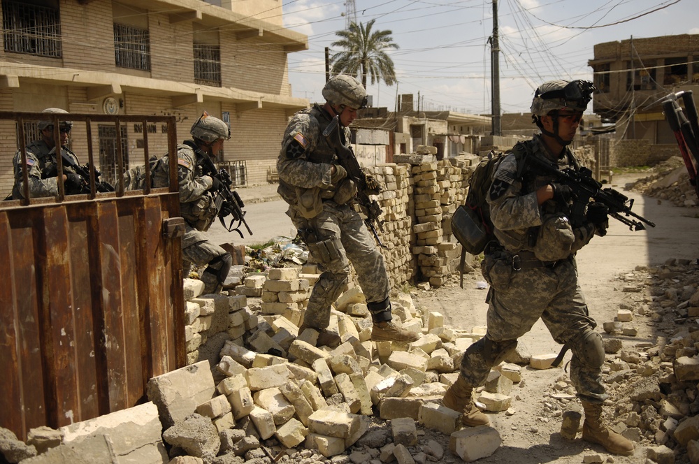 Stryker Soldiers Cordon and Search Old Baqubah