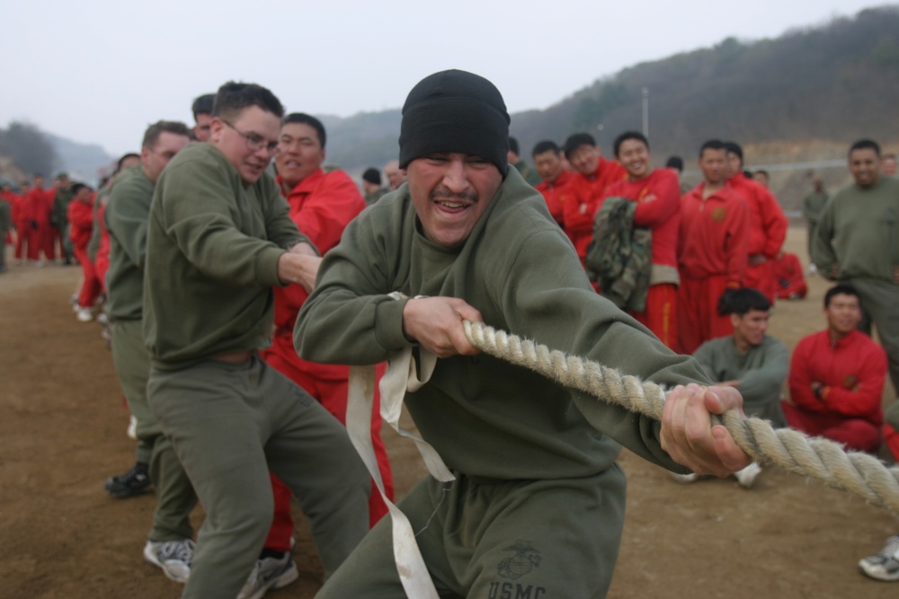 U.S., ROK Marines end training with game day