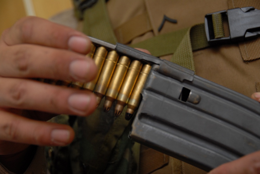 Fuji Marines Hone Close-quarters Battle Skills