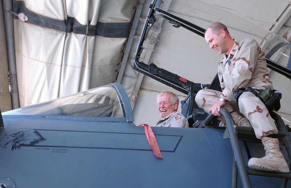 Engineer adds war zone experience to life of service