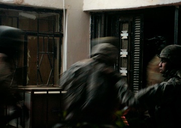 Paratroopers rid Ad Dawr of insurgents