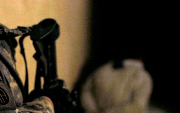 Paratroopers rid Ad Dawr of insurgents