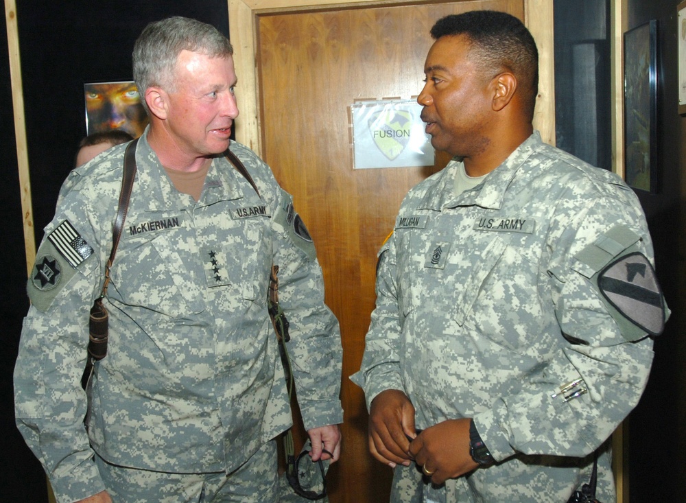 U.S. Army Europe commander visits Ironhorse