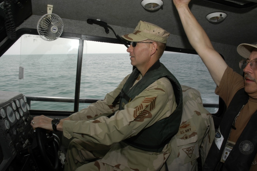 CENTAF leaders visit Airmen at non-traditional places
