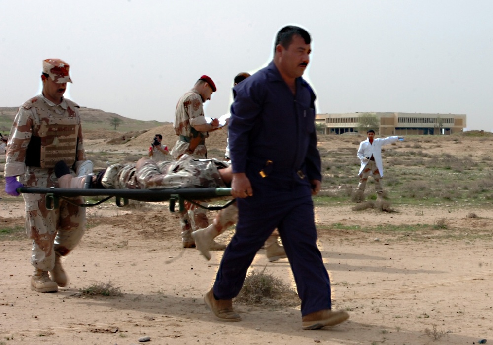 Iraqis, 25th ID troops respond to MASCAL