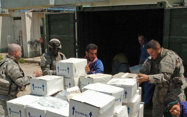 Brigade Provides Hospital Supplies to Treat Iraqi Children
