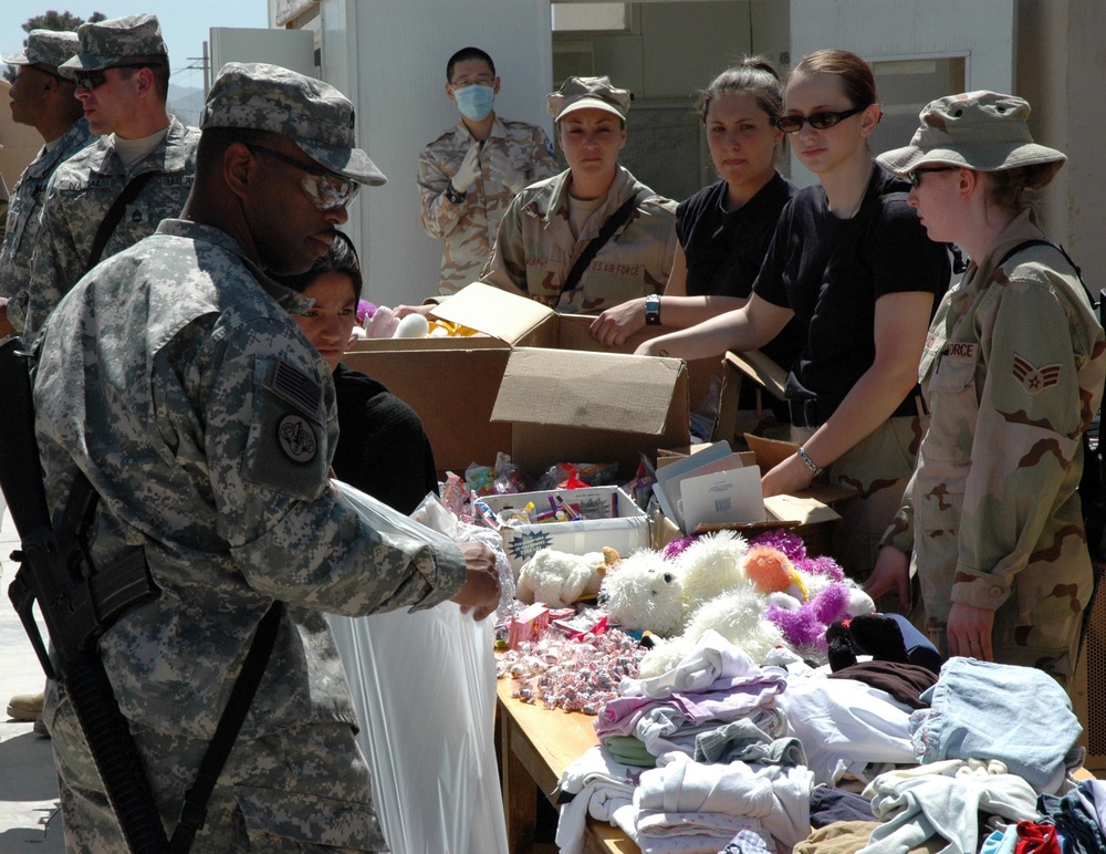 Bagram service members conduct aid at Korean hospital