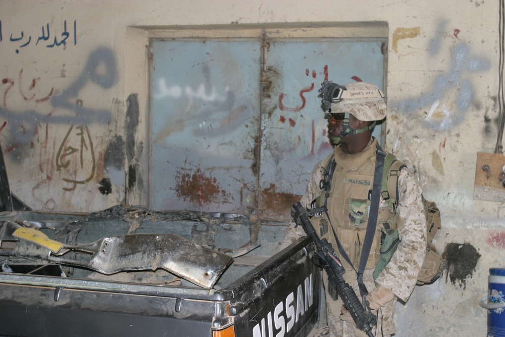 Marines Patrol Ar Rutbah