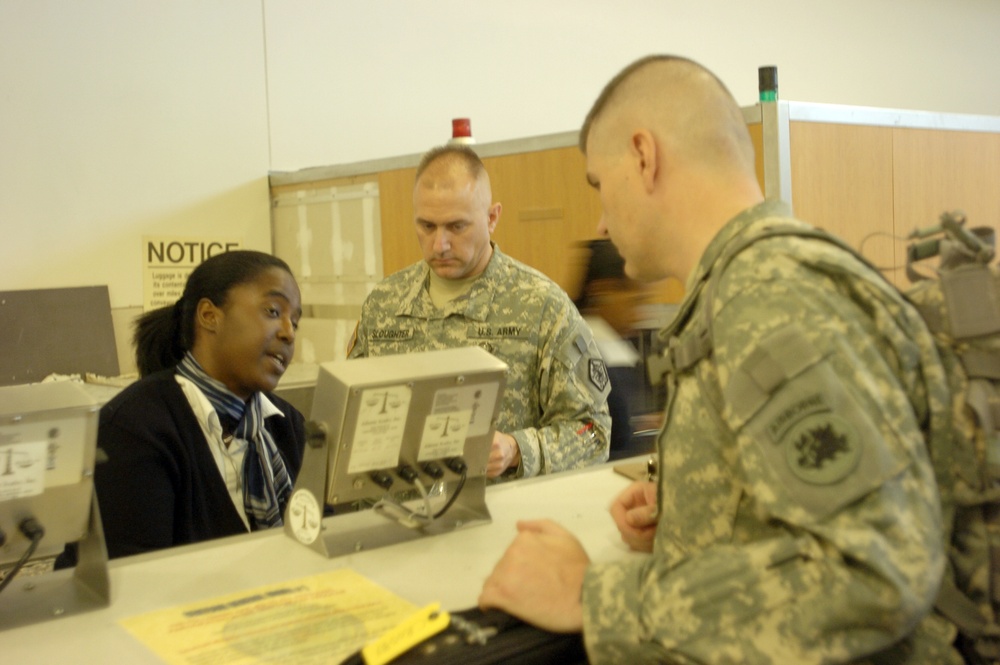 Personnel Assistance Point keeps eye on R&amp;amp;R Soldiers