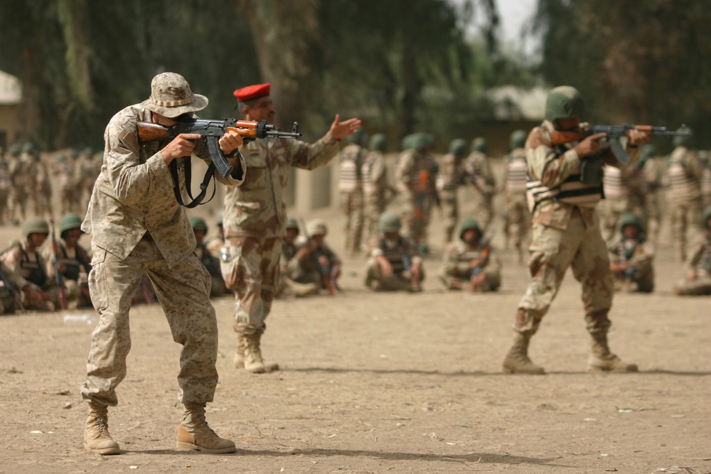 Iraqi Recruit Training