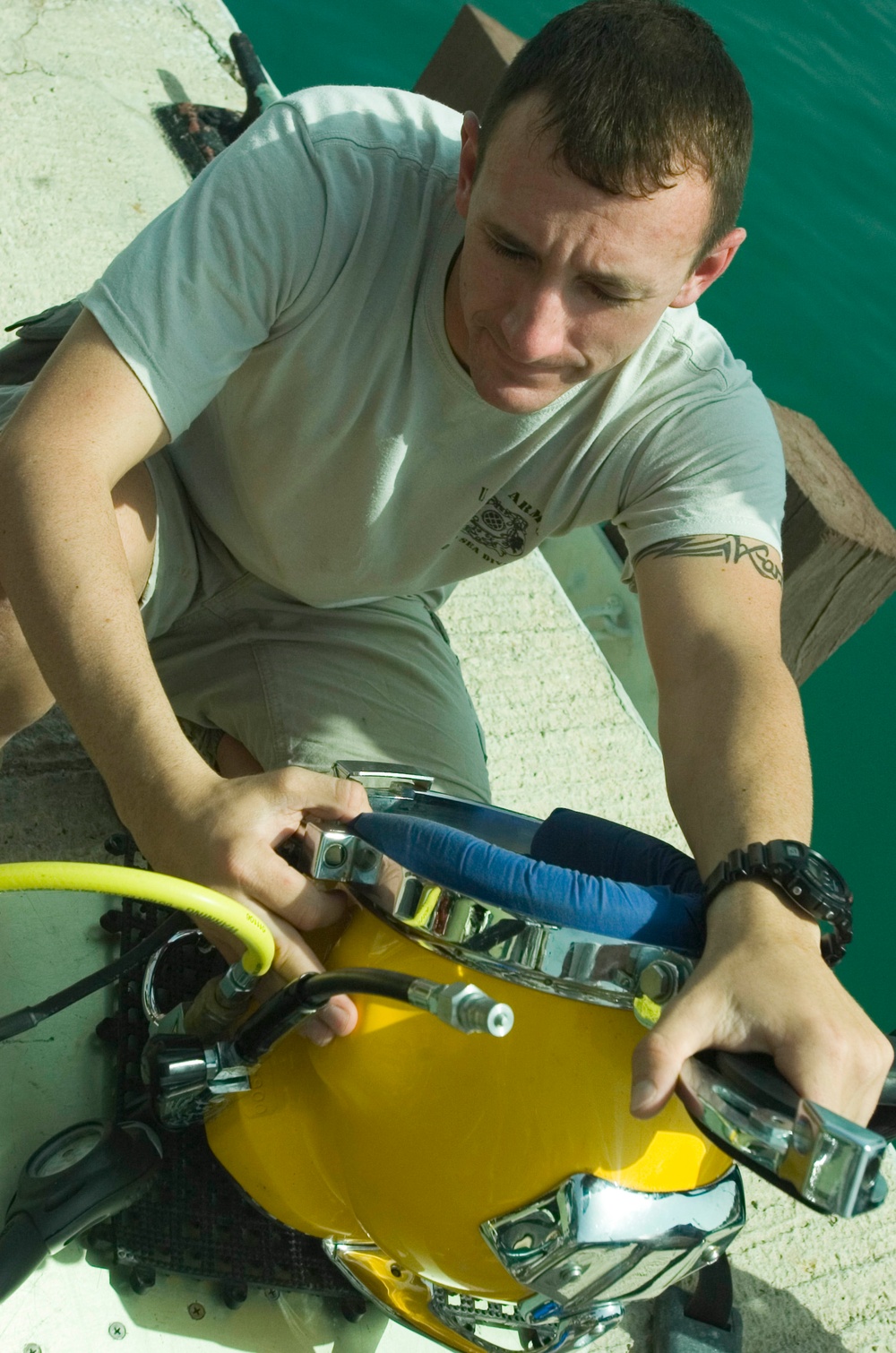 Underwater engineers: Looking inside the mission