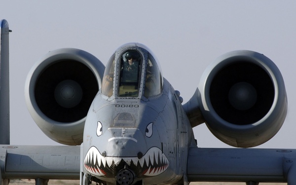 Prepping an A-10 for a sortie