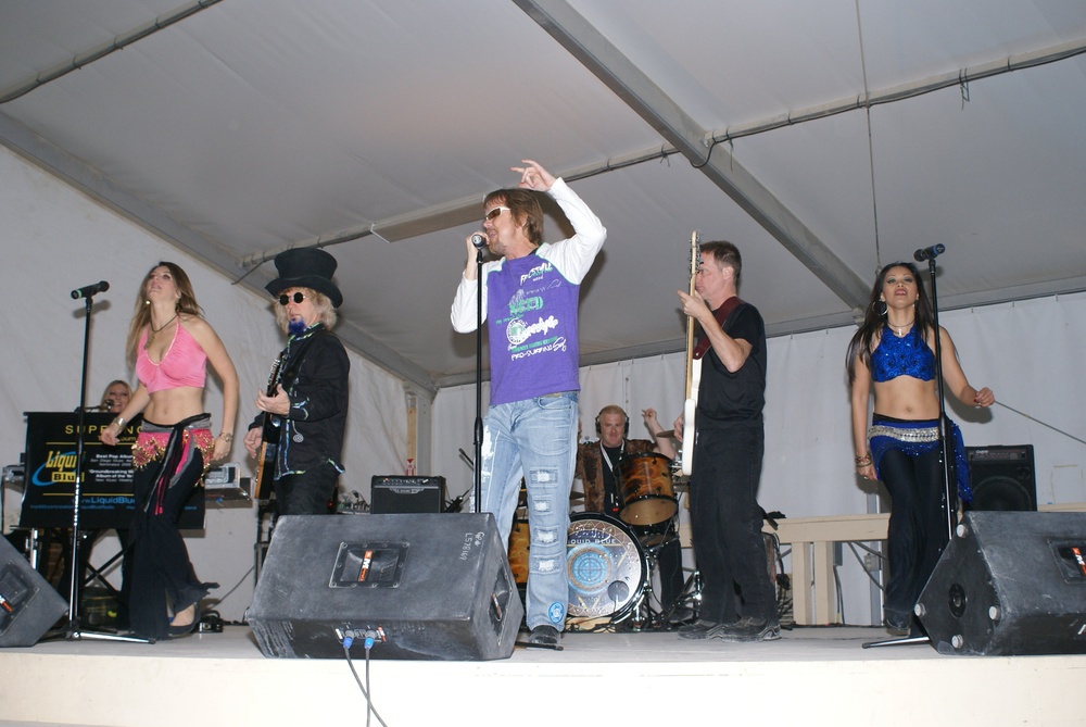 Liquid Blue entertains service members at KAF