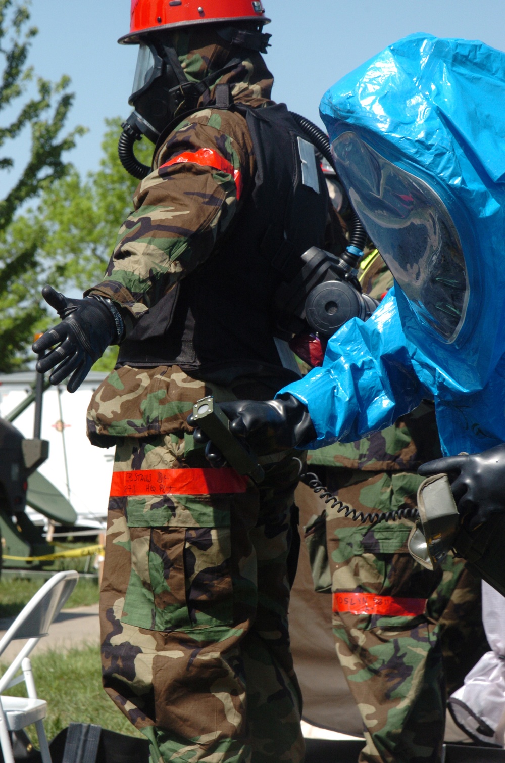 Marines extract casualties from hospital