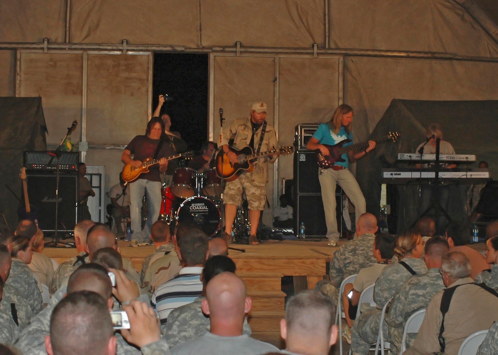 Toby Keith supports Soldiers in Afghanistan