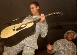 Toby Keith supports Soldiers in Afghanistan