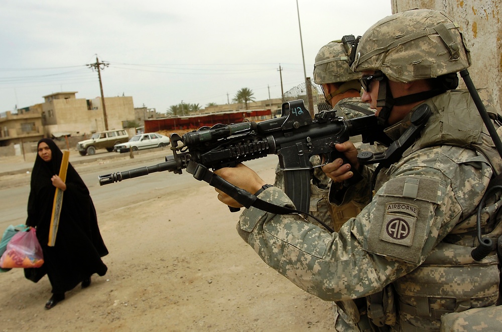 East Baghdad Coalition Outpost Home to Paratroopers