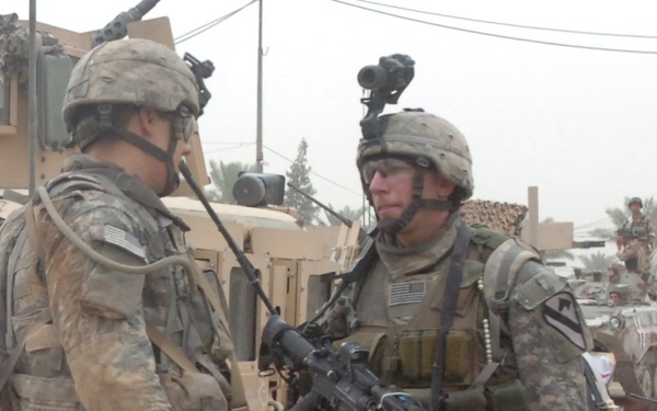 Rolling Up the Bad Guys: 'Garryowen,' Iraqi Army Team Up to T