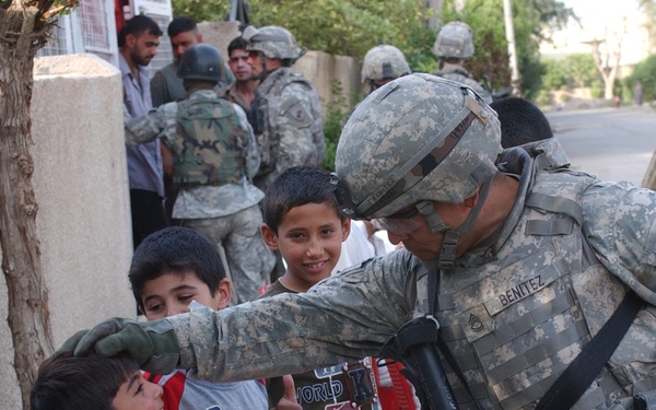 Soldiers Patrol Southwest Rashid