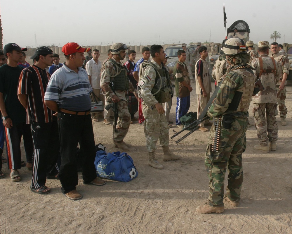 Iraqi Army Operations Continue Development