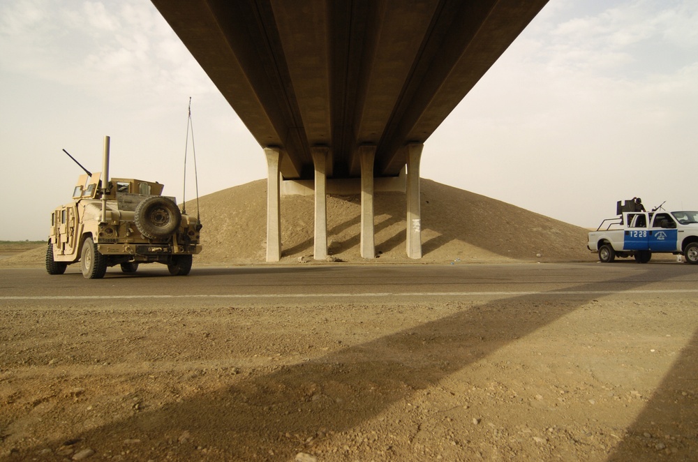 DVIDS - Images - Soldiers in Police Transition Team assist Iraqi ...