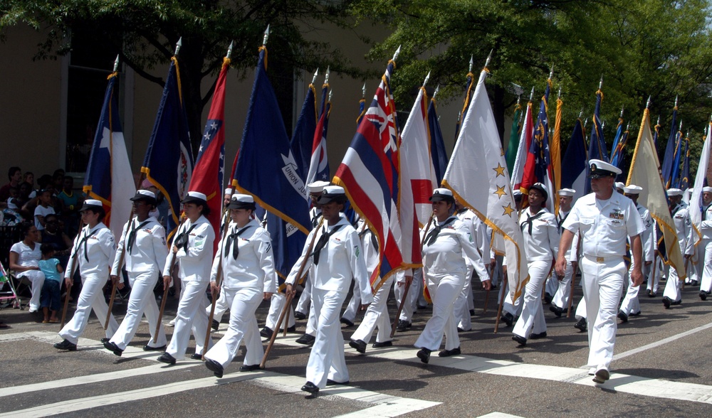 DVIDS Images Norfolk Memorial Day Parade [Image 2 of 2]