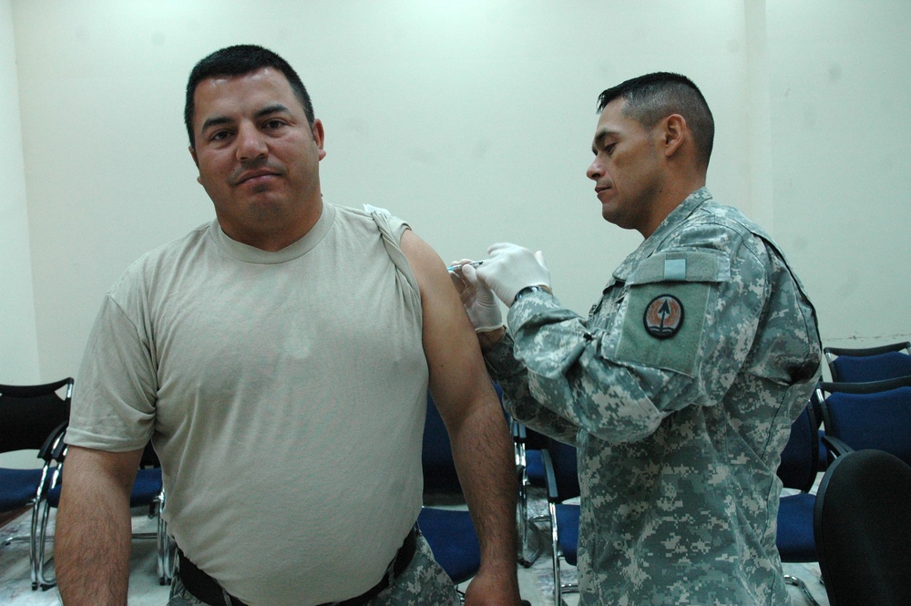 Troops Receive Anthrax Vaccines