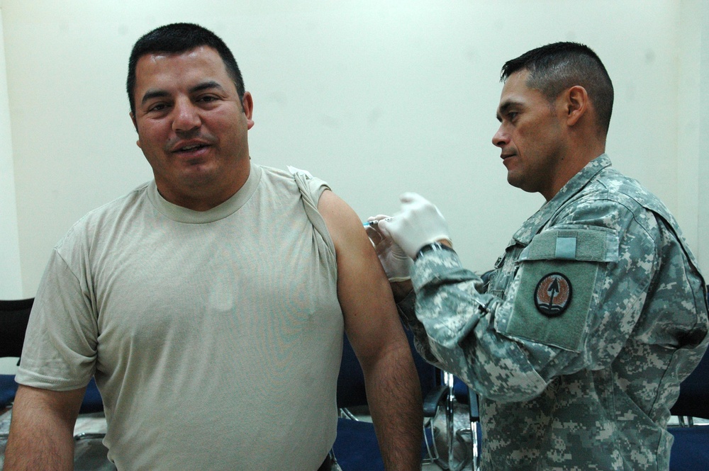 Troops Receive Anthrax Vaccines