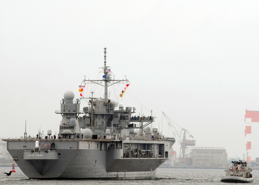 USS Blue Ridge Underway