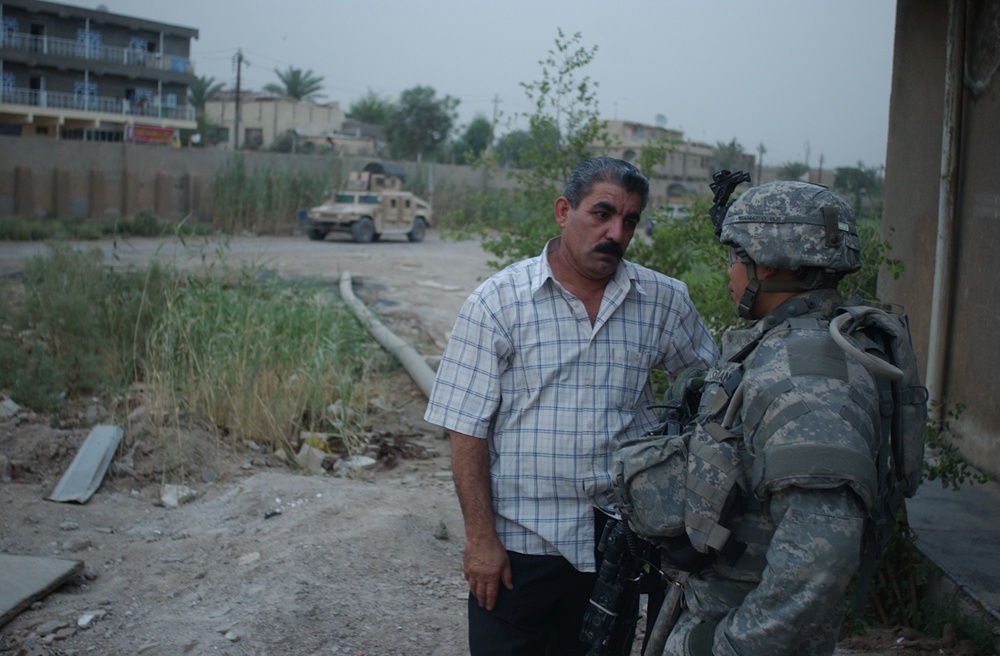 2nd Infantry Division Troops Patrol Zafaraniyah Area