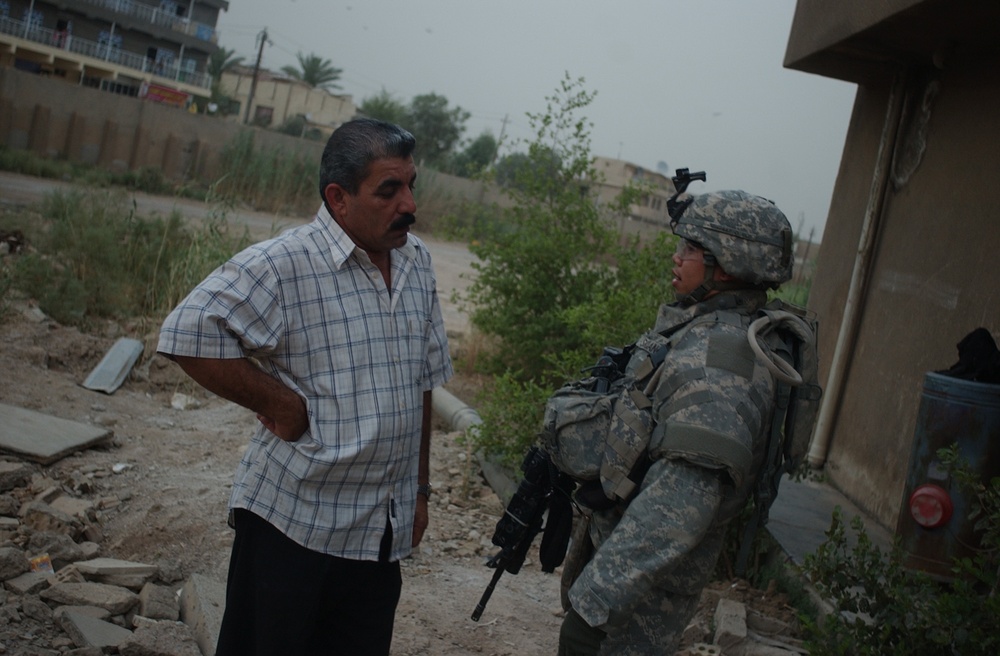 2nd Infantry Division Troops Patrol Zafaraniyah Area