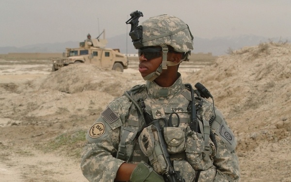 Paratroopers conduct patrols near Firebase Miri