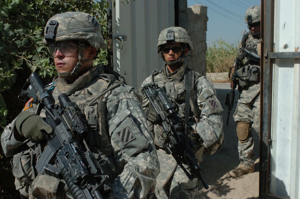 1-30th Inf. Heats Up Arab Jabour