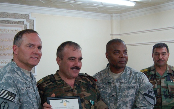 Iraqi 'heroes of Mosul' recognized for outstanding leadership
