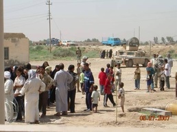 3rd HBCT medics hold free health clinic