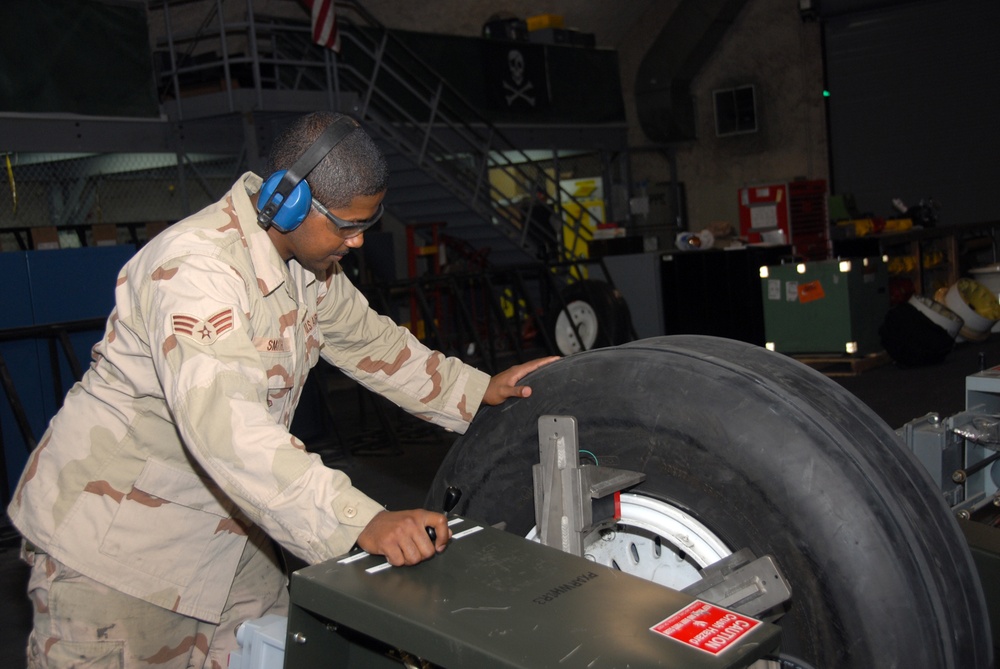 Airmen Prepare Desert Eagle Team for Lasting Presence