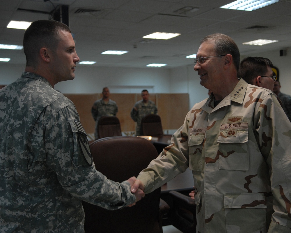 Vice Chairman, Joint Chiefs Visits Service Members in Iraq