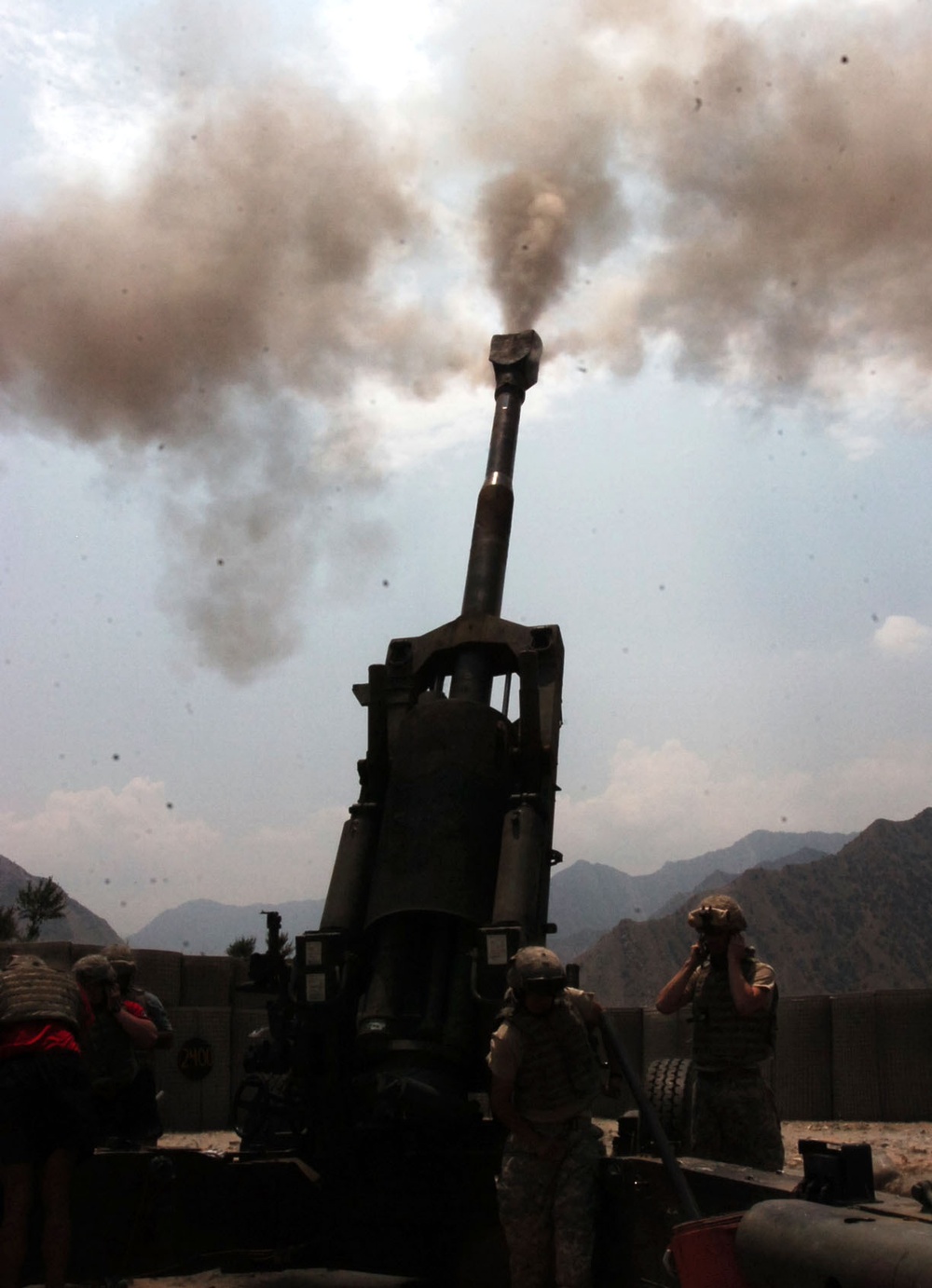 Big Guns Play Big Part in Eastern Afghanistan
