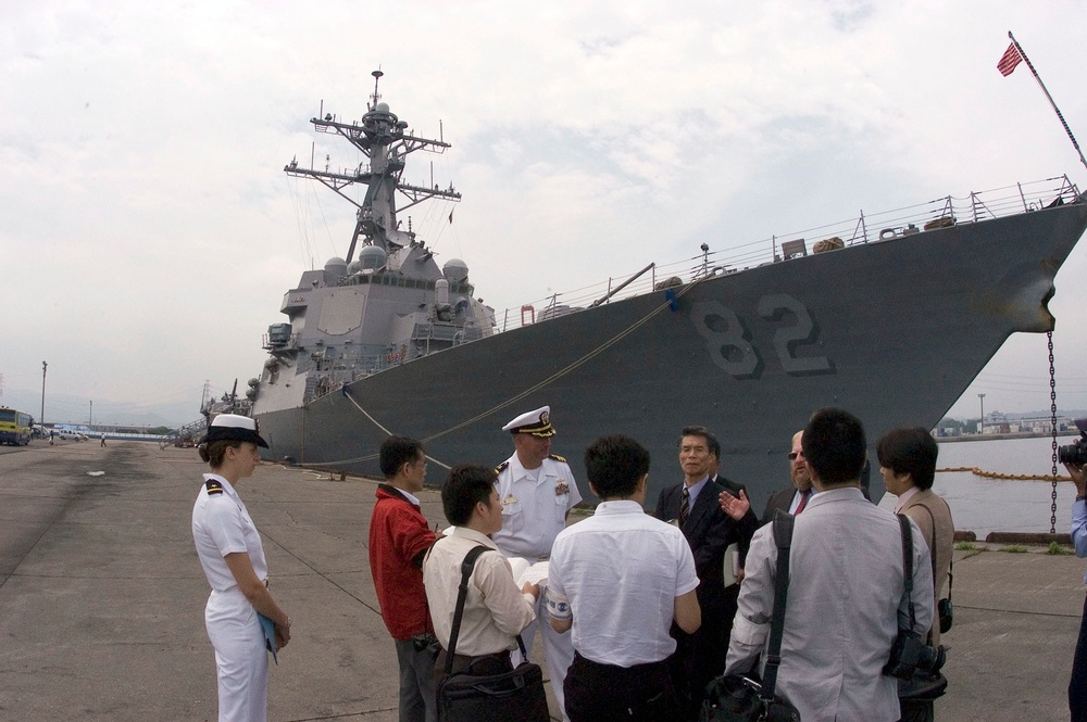 USS Lassen Port Visit