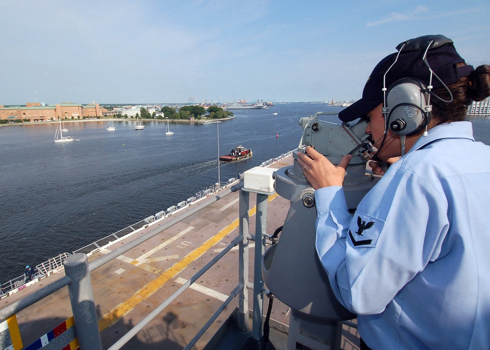 USS Iwo Jima Sea Trials