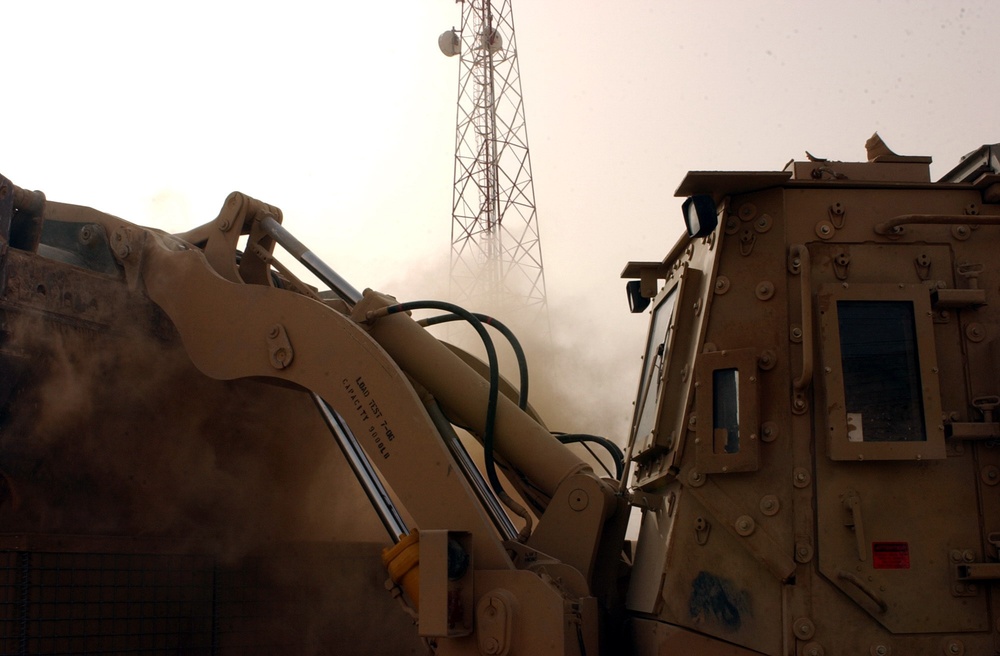 1st Brigade, 3rd Infantry Division provide reconstruction support at an Ira