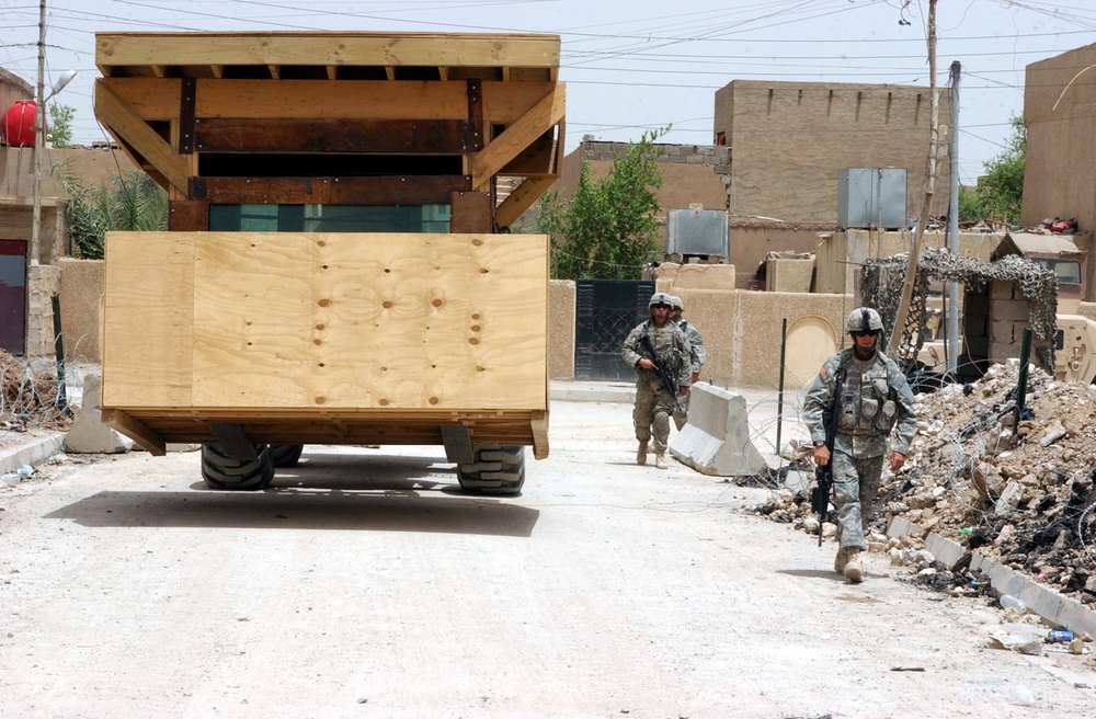 1st Brigade, 3rd Infantry Division conduct reconstruction at an Iraqi polic