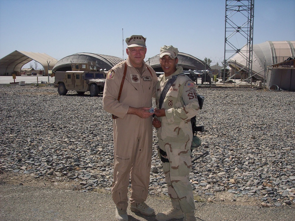 Lt. Gen. North Visits Airmen at Kandahar Airfield