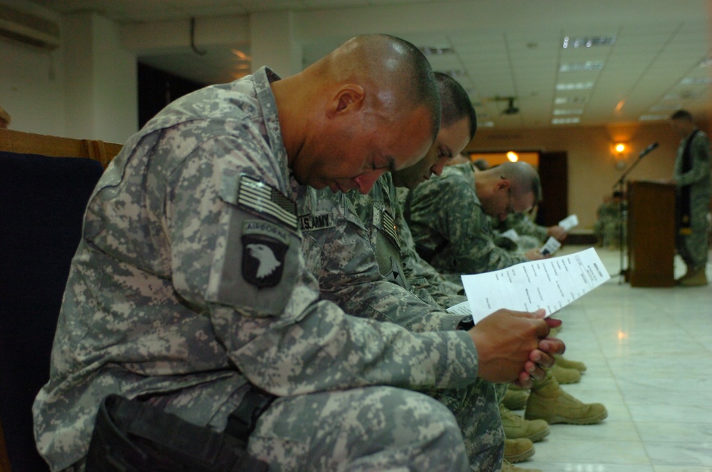 Servicemembers, Friends, Family Grieve for Loved One